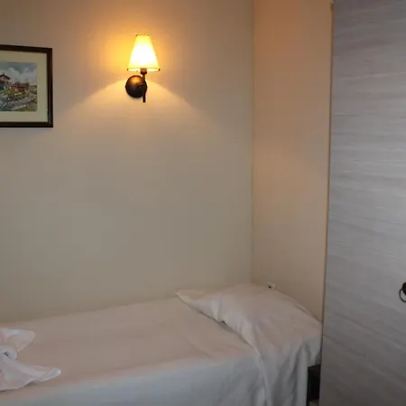 Dream Apartahotel 3*