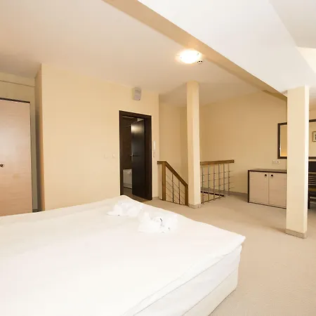 Dream Apartahotel