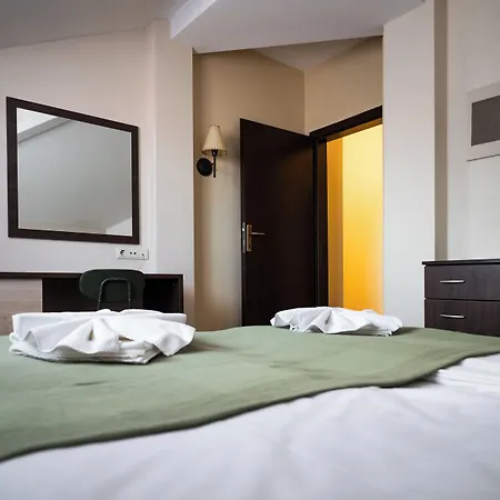 Aparthotel Dream 3*